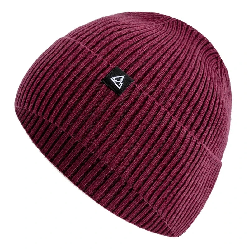 Mountain Peak Unisex Winter Beanie – Soft, High-Elastic Knit / HatLine