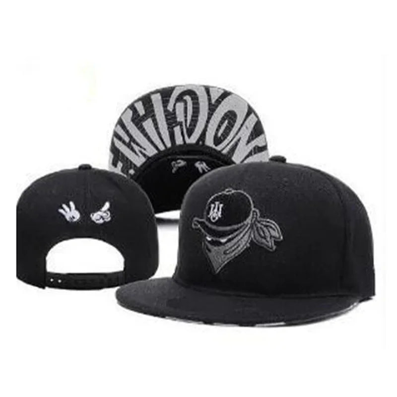 Retro Unisex Embroidered Snapback Baseball Cap – Streetwear Style